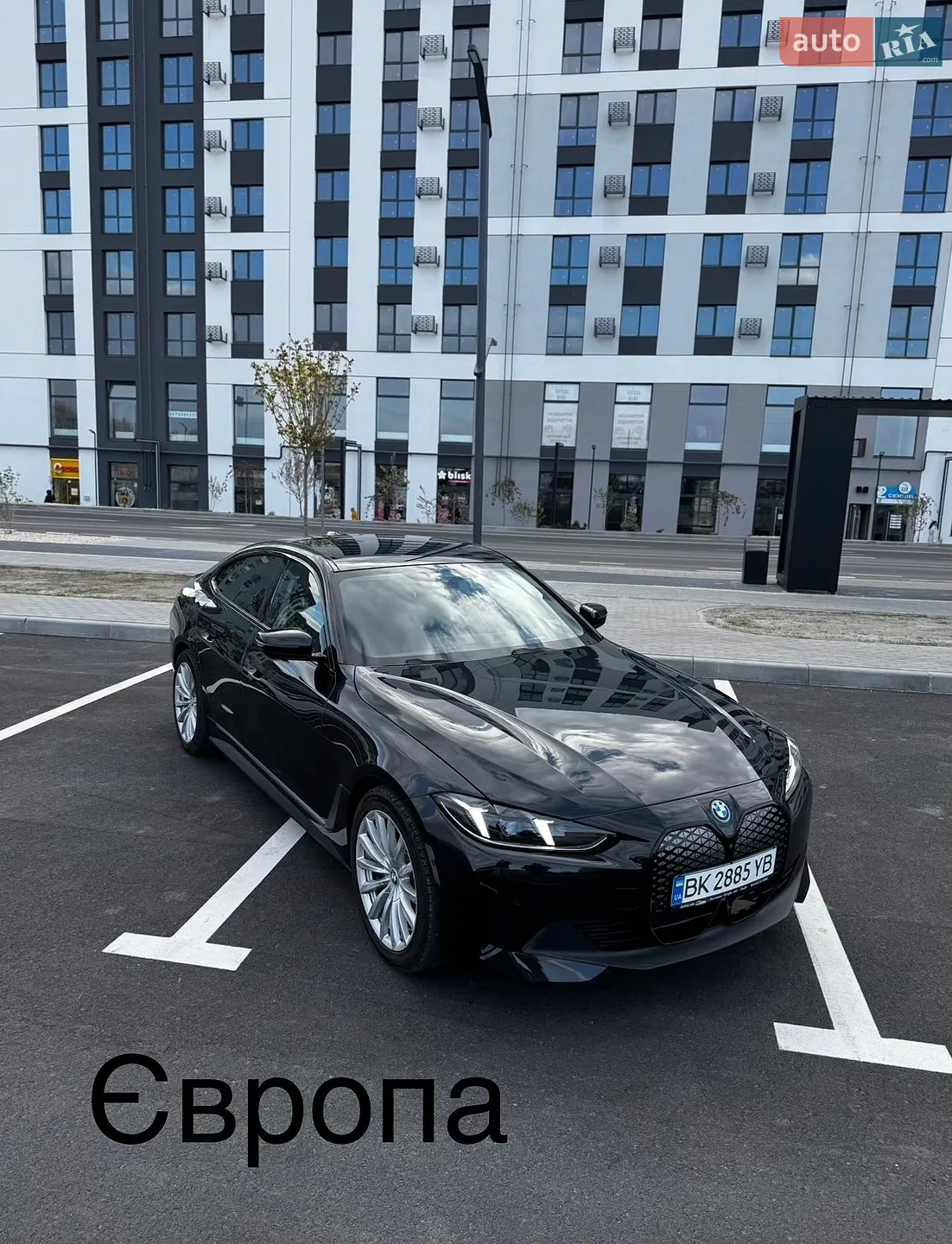 BMW i4, 2025