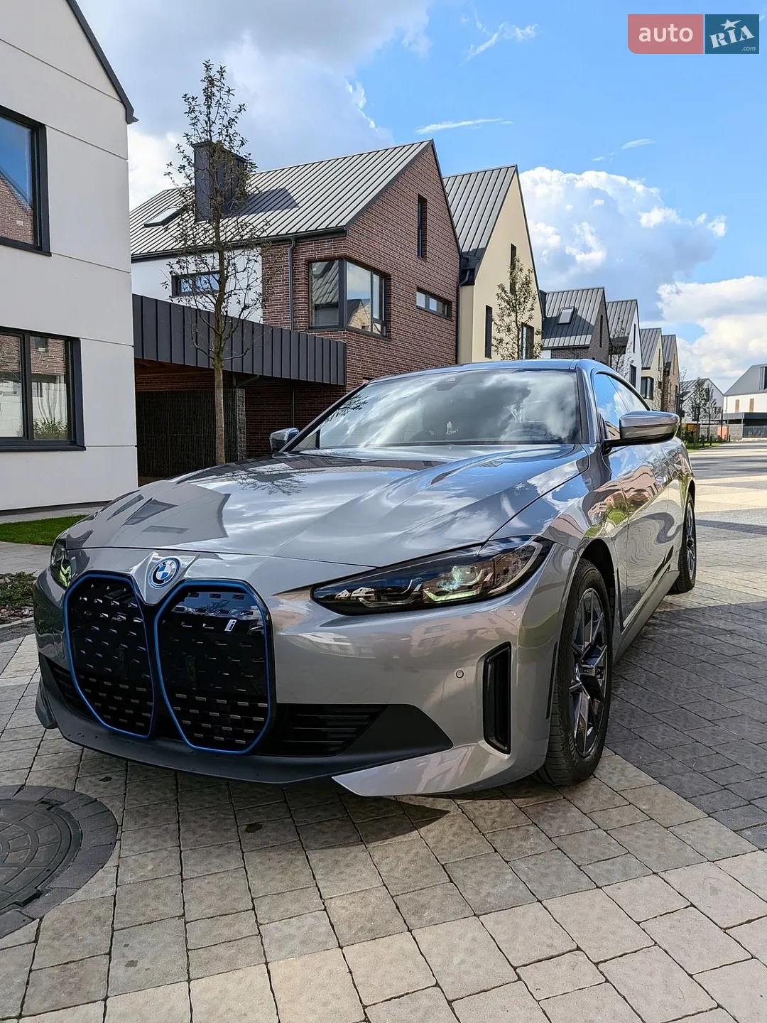 BMW i4, 2024