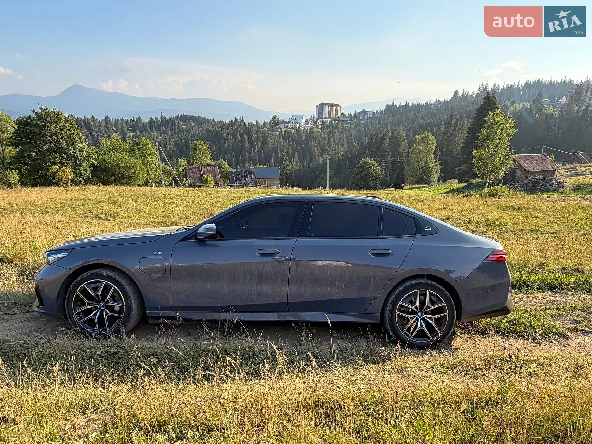 BMW i5, 2024