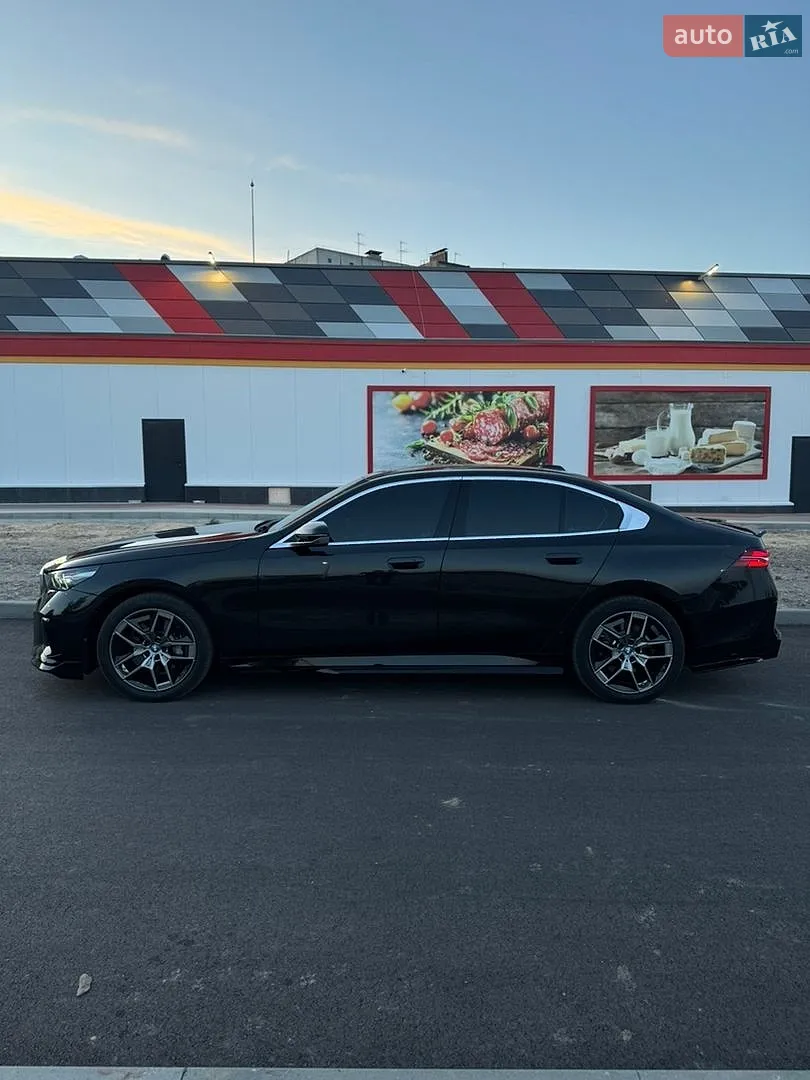 BMW i5, 2024