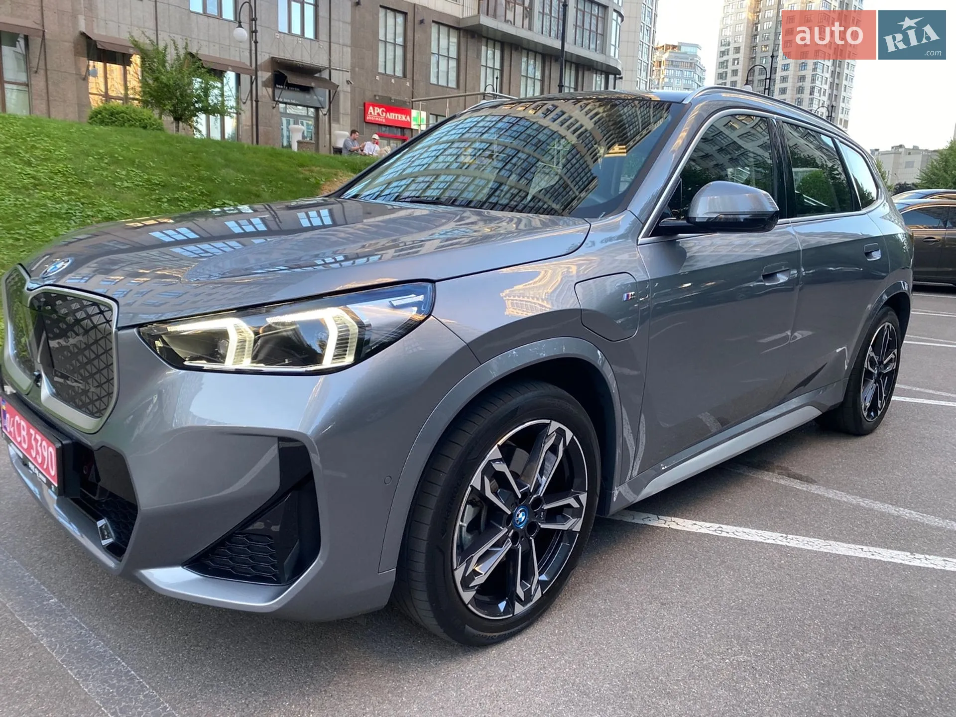 BMW iX1, 2023