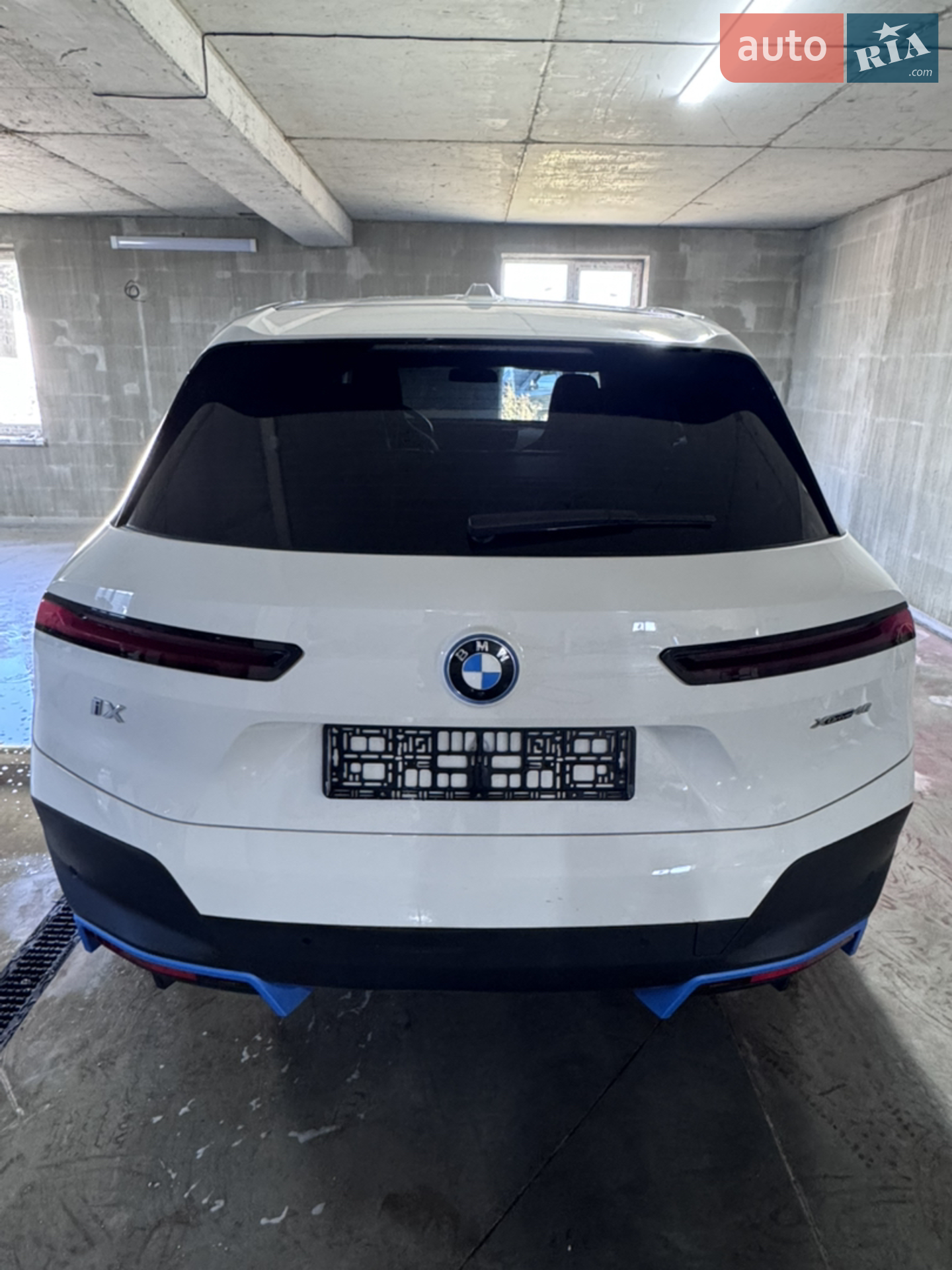BMW iX, 2023