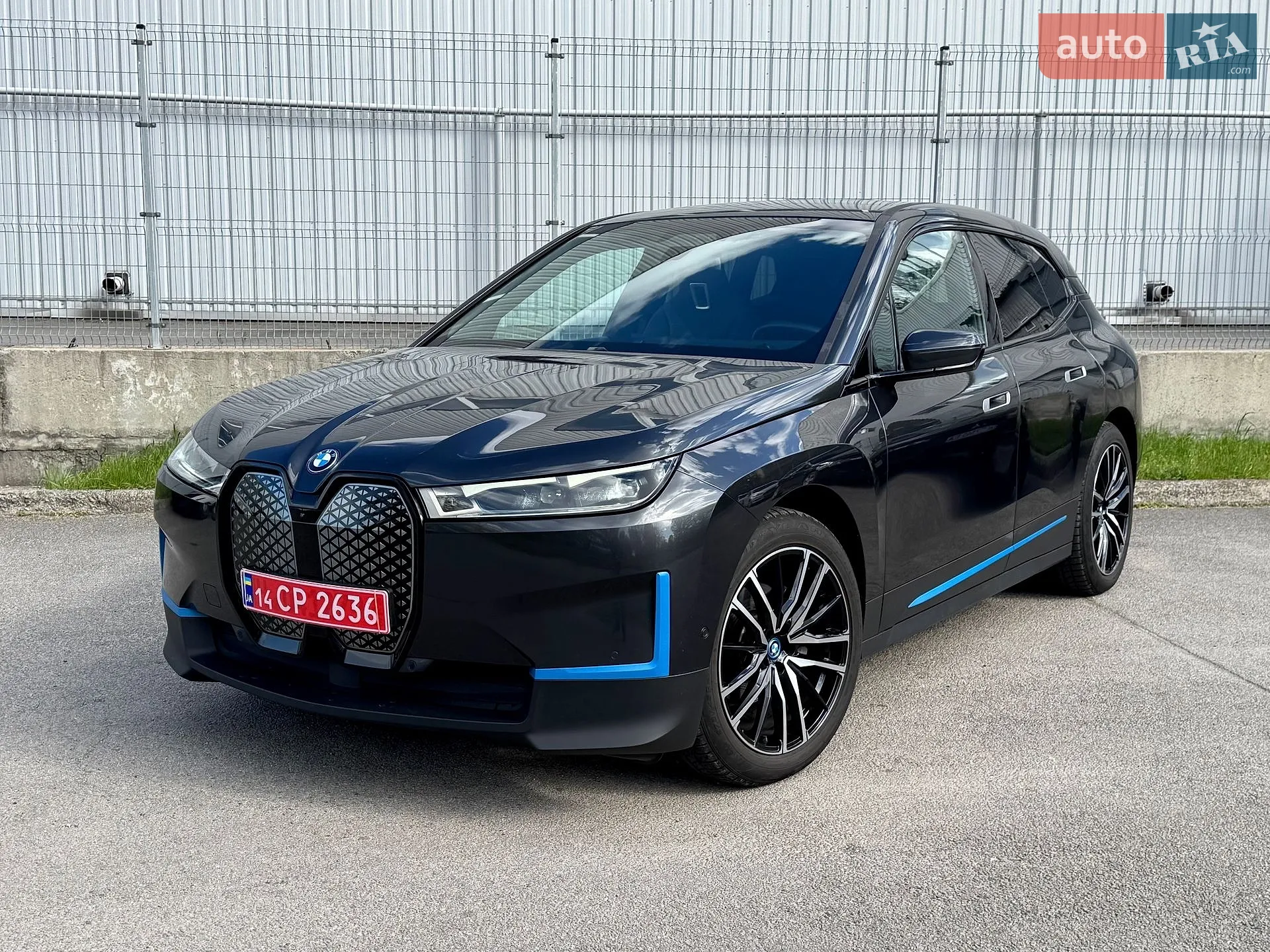 BMW iX, 2021