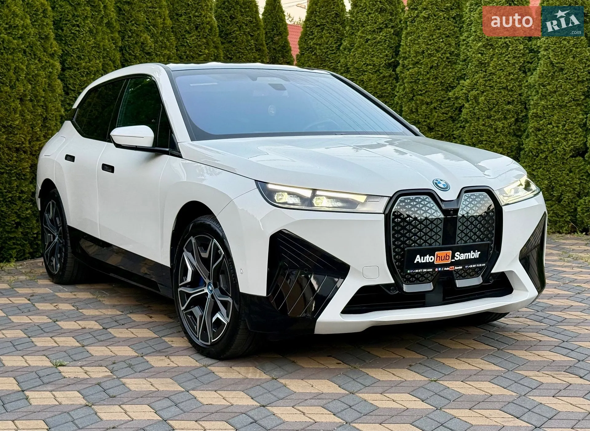 BMW iX, 2023