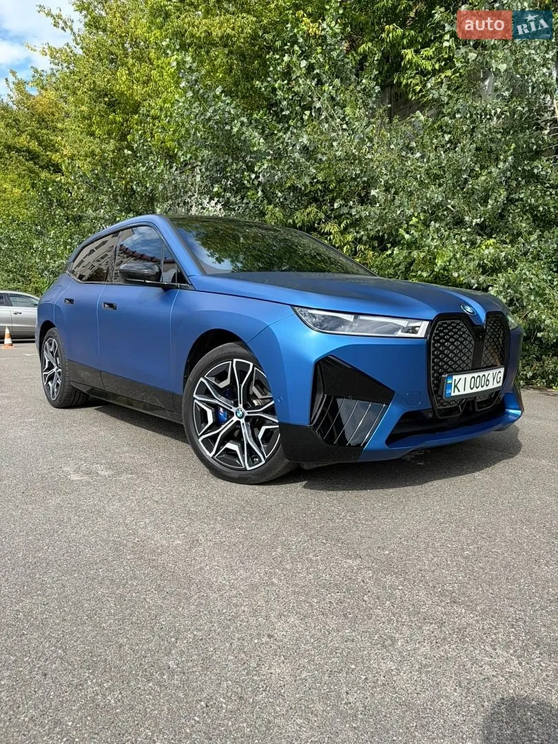 BMW iX, 2022