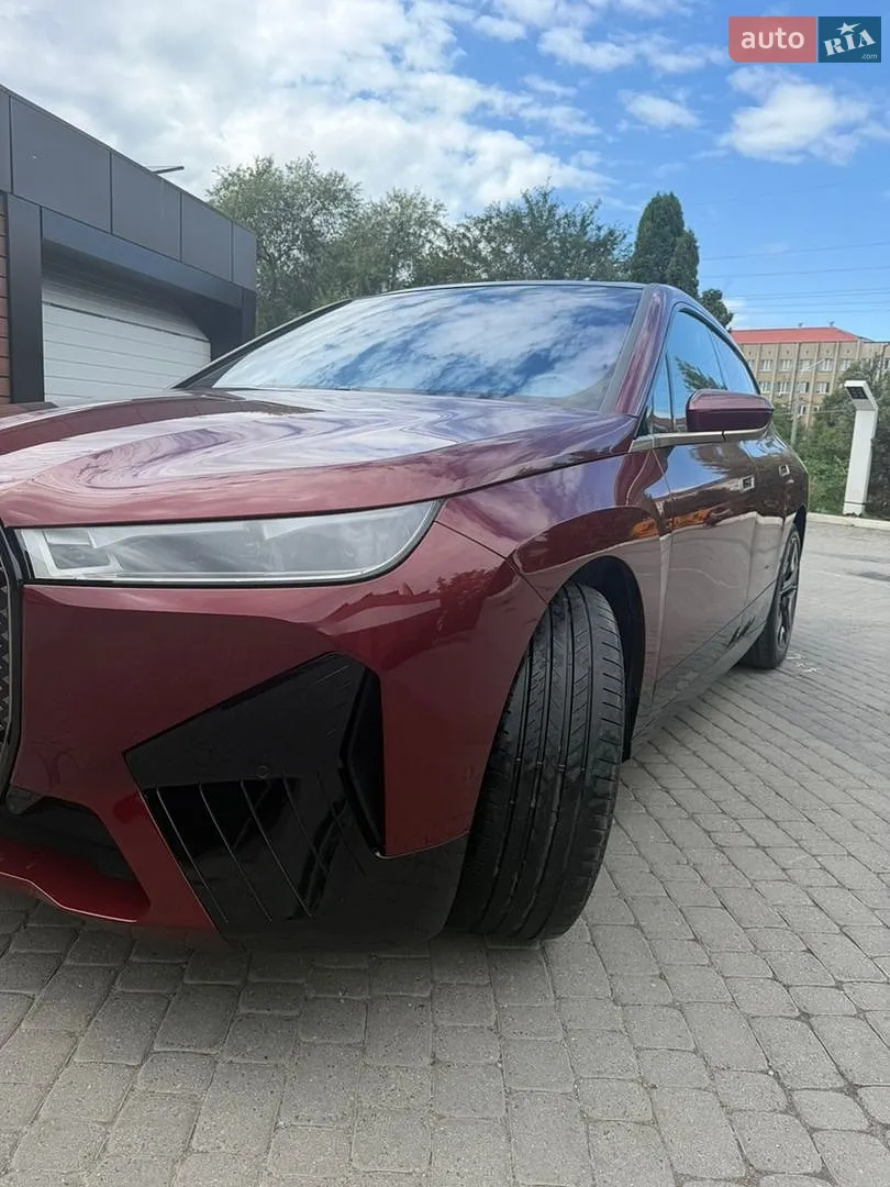 BMW iX, 2022
