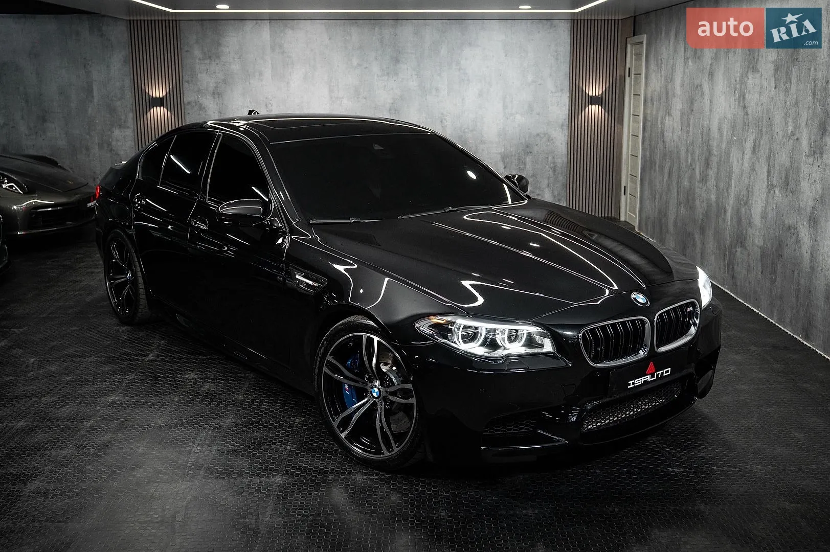 BMW M5, 2015