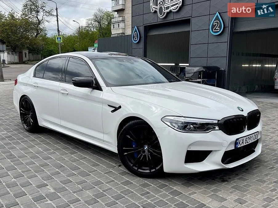 BMW M5, 2019