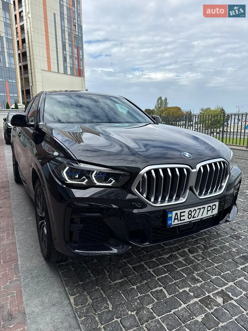 BMW X6, 2022