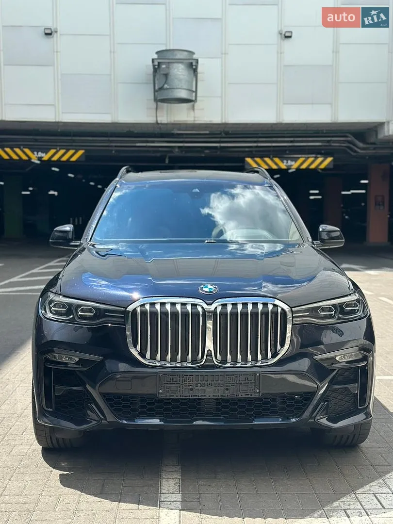 BMW X7, 2021