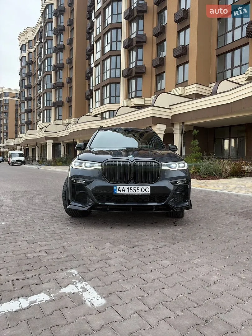 BMW X7, 2021