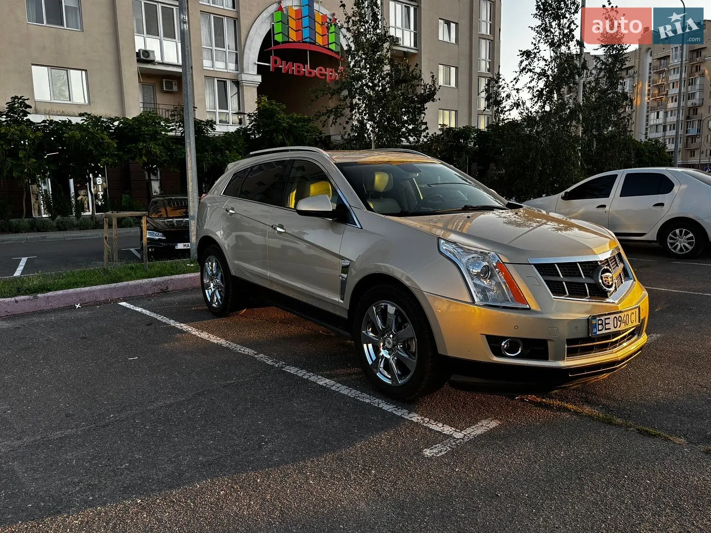 Cadillac SRX, 2010