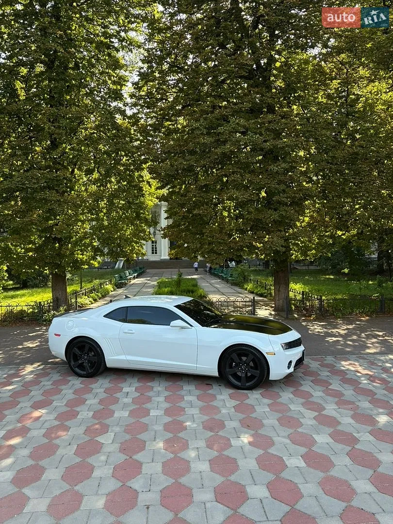 Chevrolet Camaro, 2011