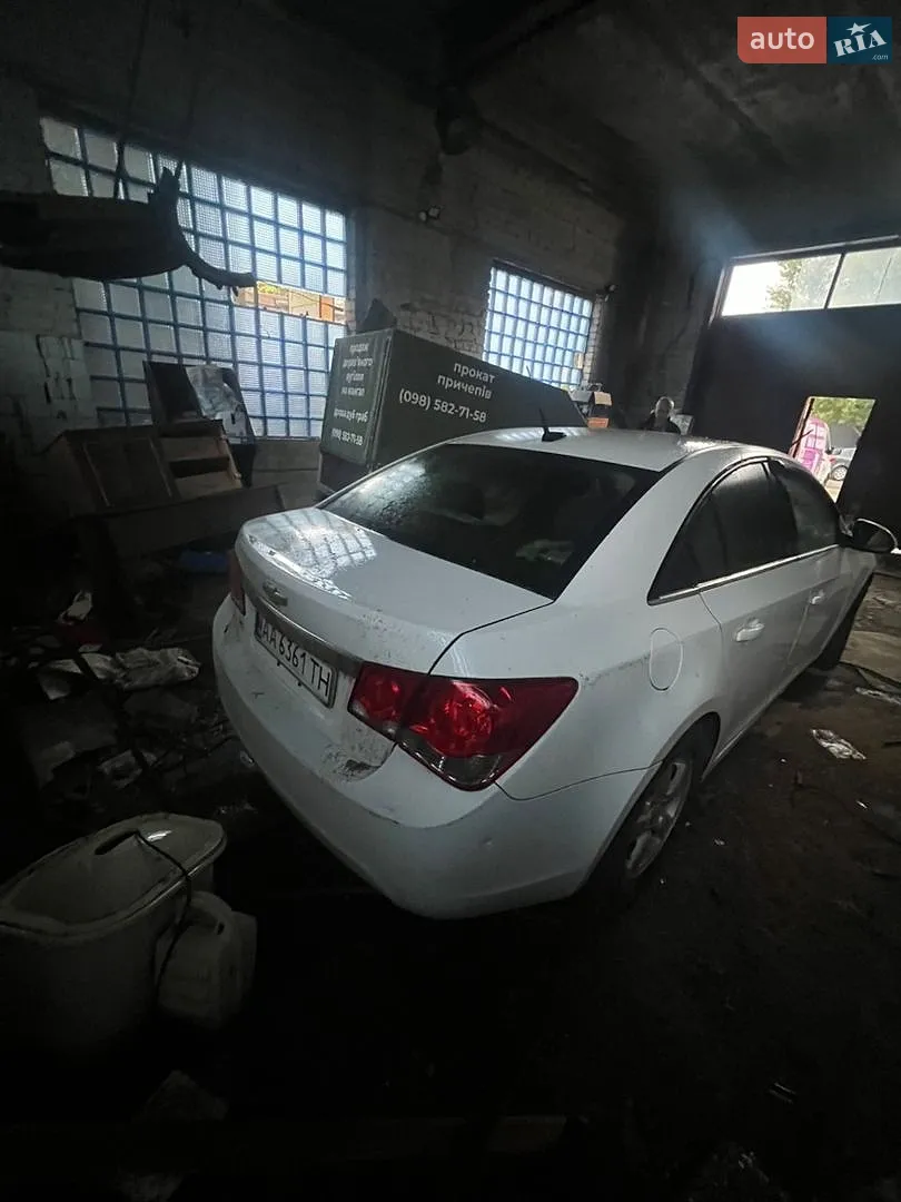 Chevrolet Cruze, 2012