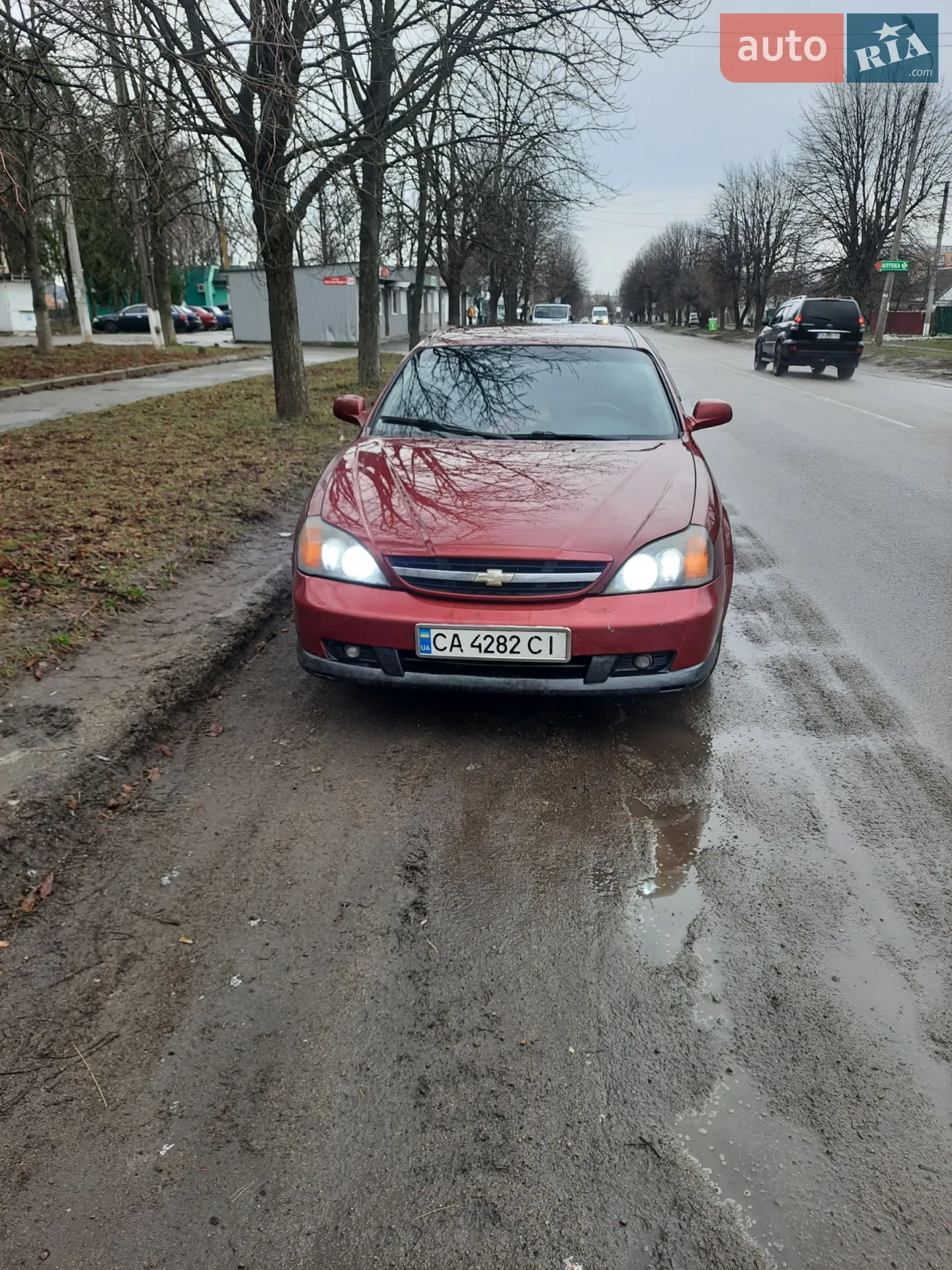 Chevrolet Evanda, 2004