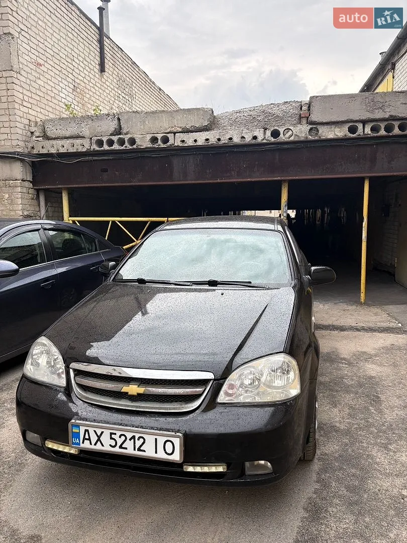 Chevrolet Lacetti, 2004