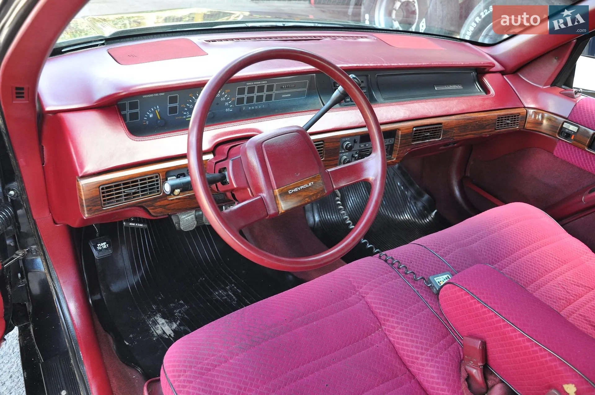 Chevrolet Lumina, 1990