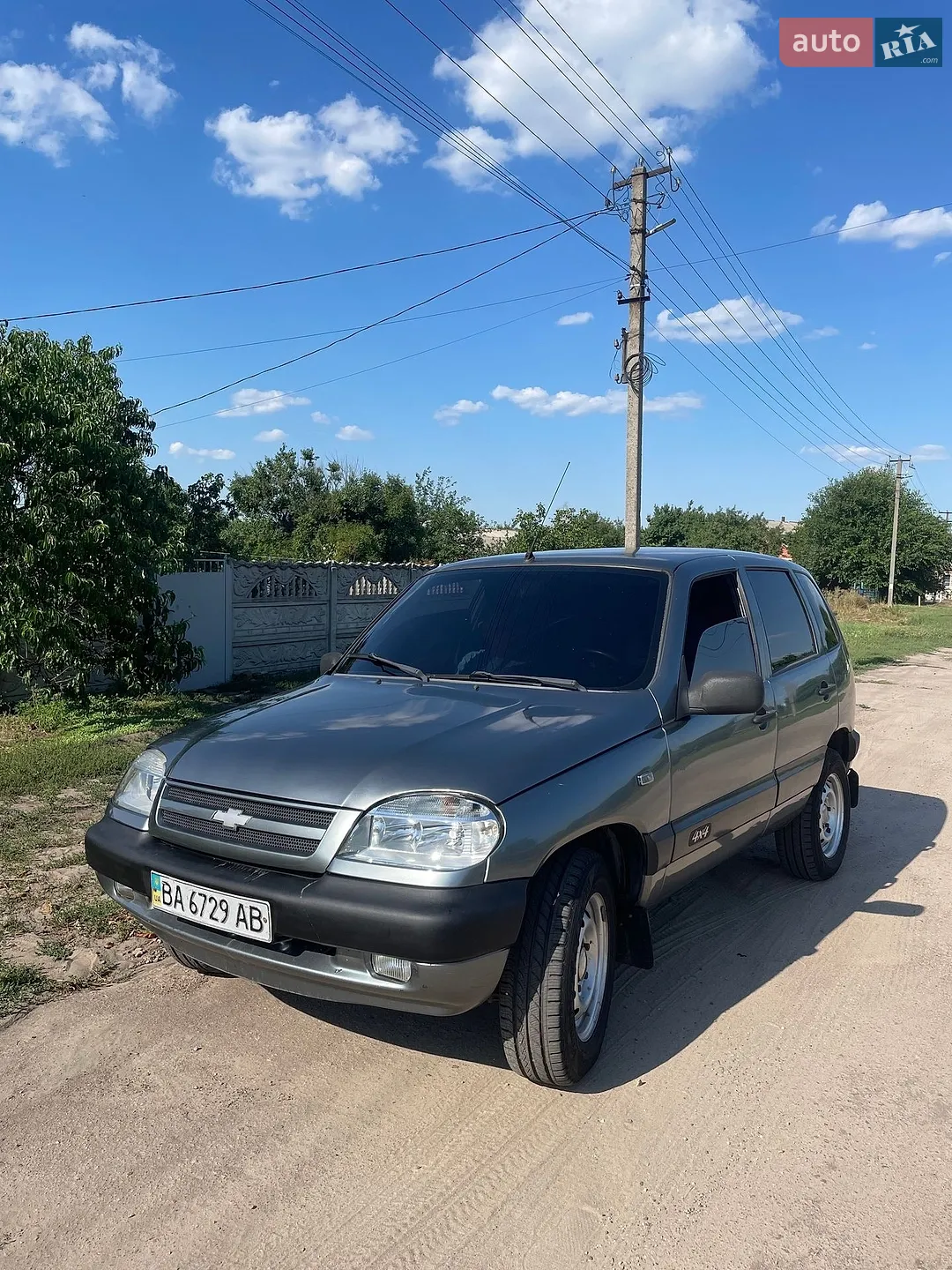Chevrolet Niva, 2005
