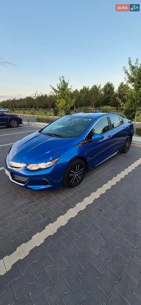 Chevrolet Volt, 2016