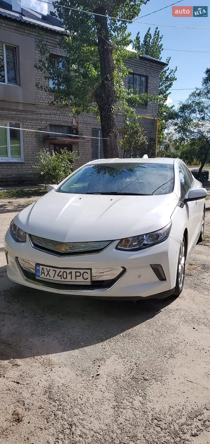 Chevrolet Volt, 2016