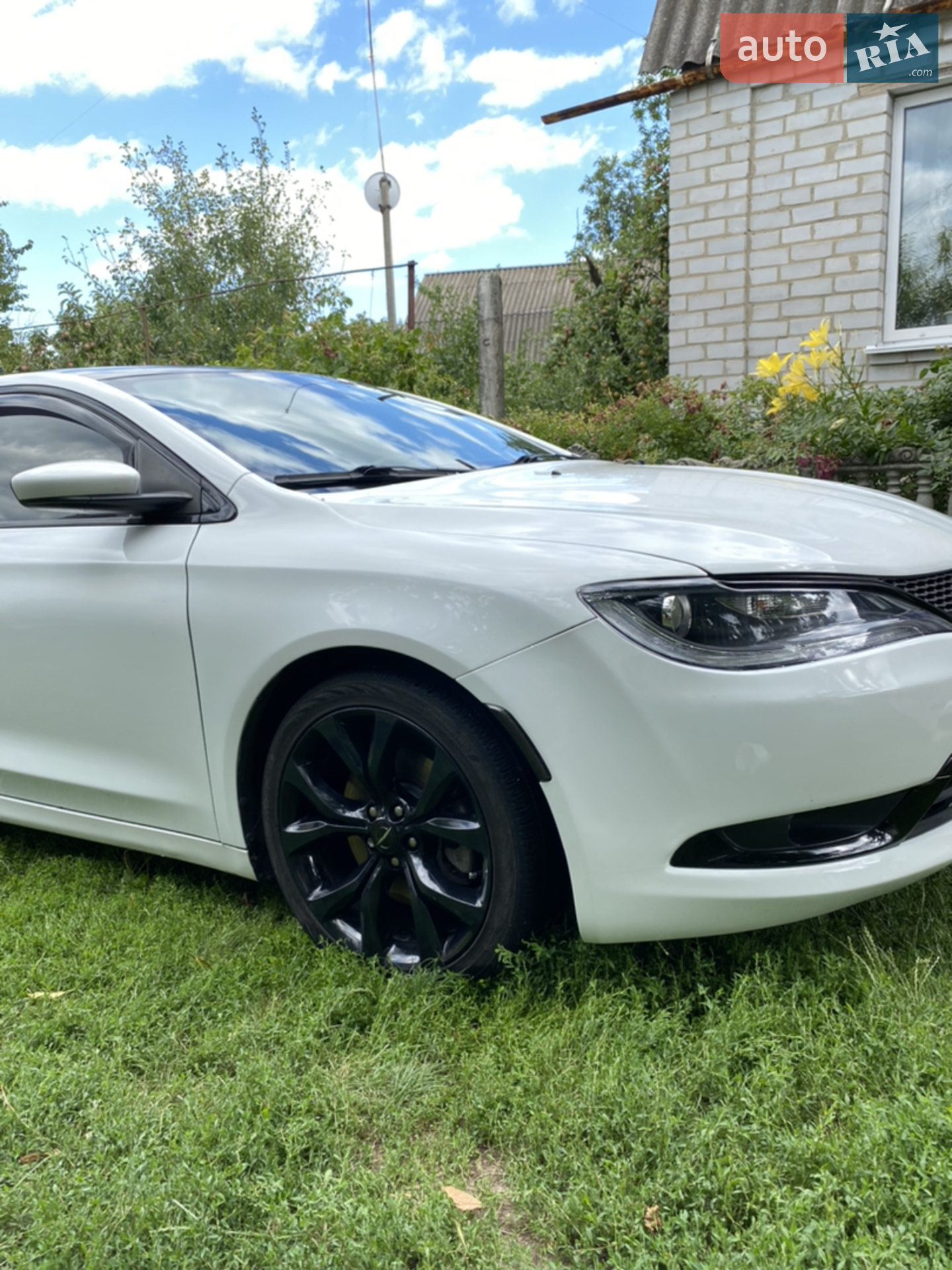 Chrysler 200, 2015