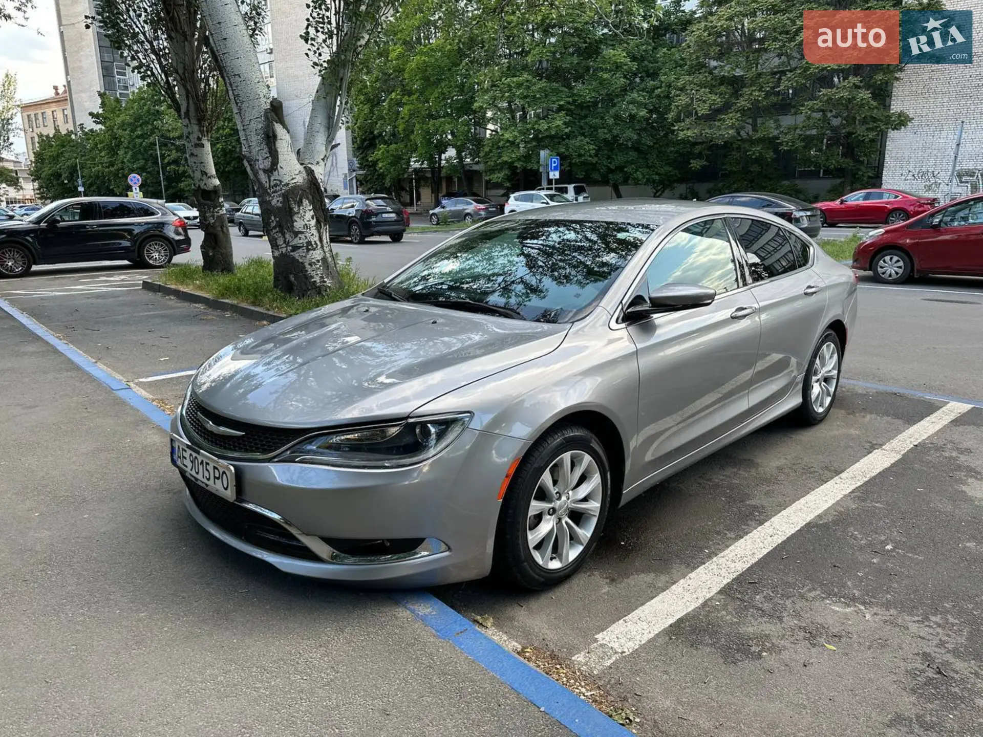 Chrysler 200, 2015