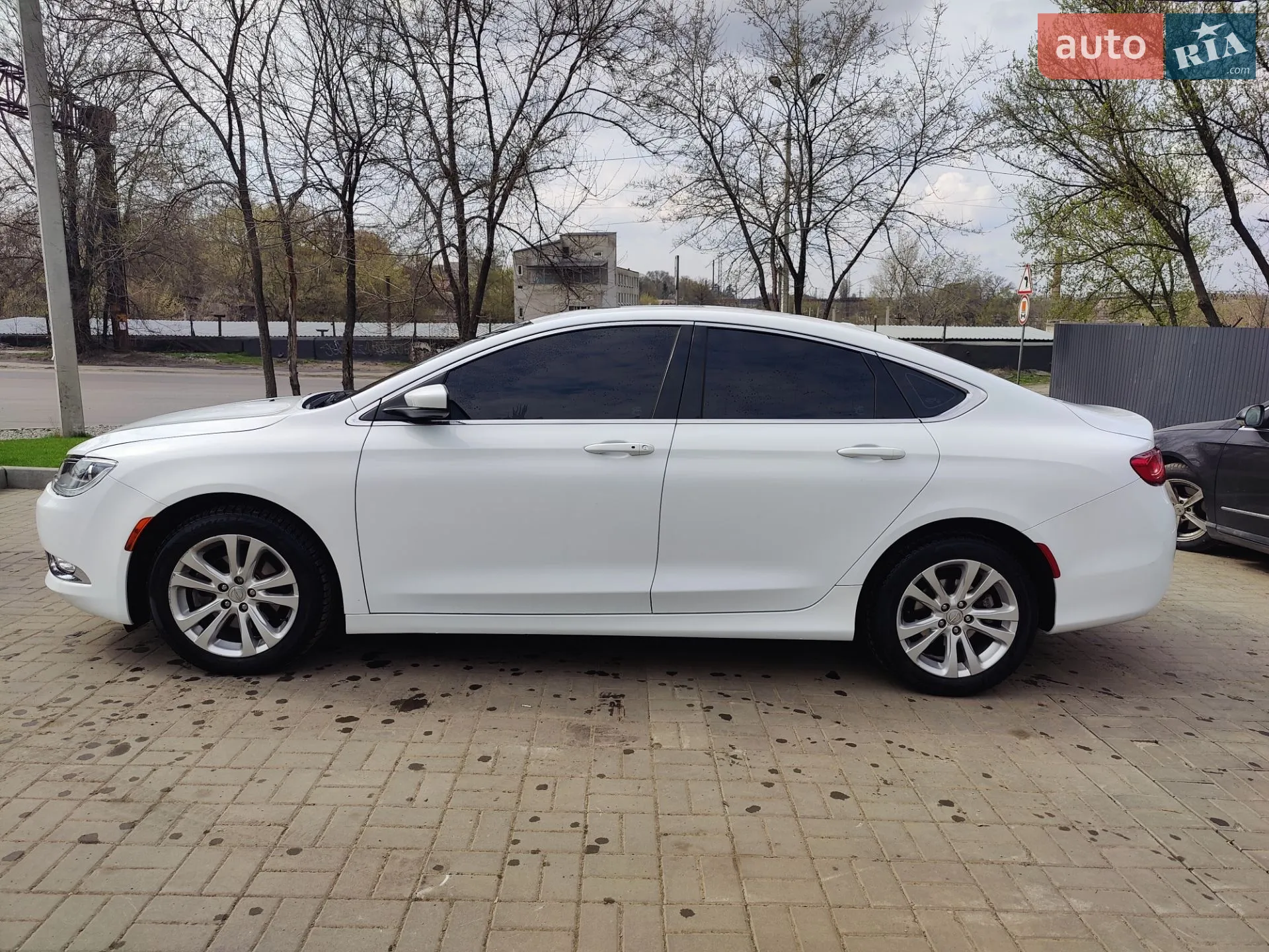 Chrysler 200, 2015