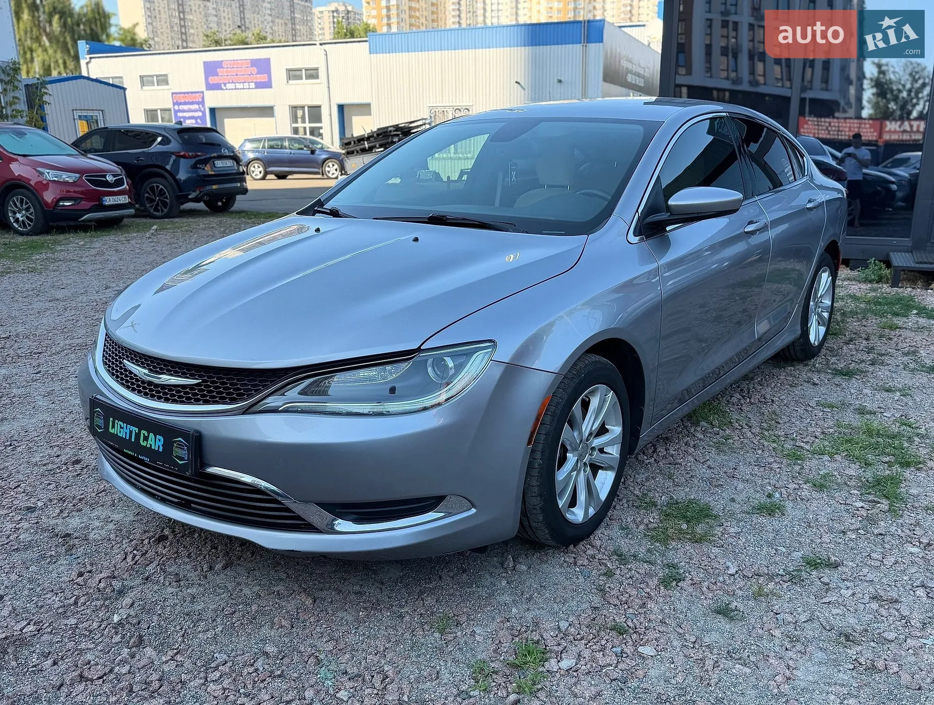 Chrysler 200, 2016