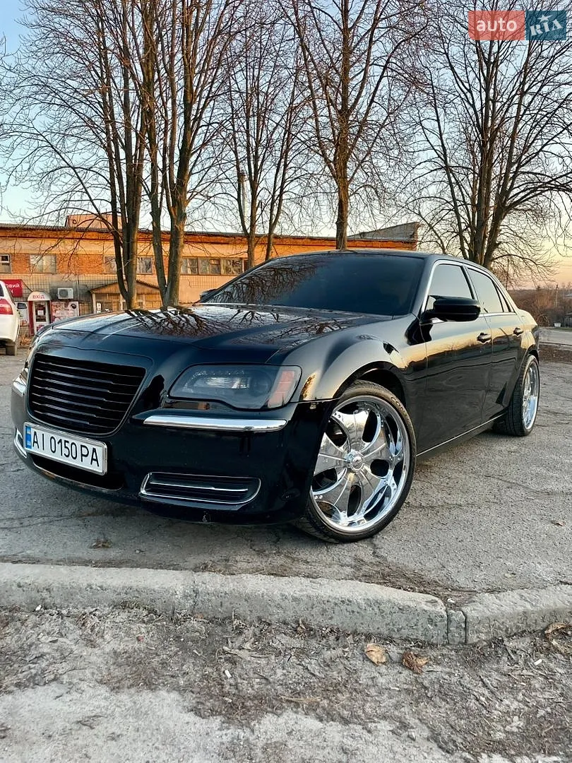Chrysler 300C, 2013