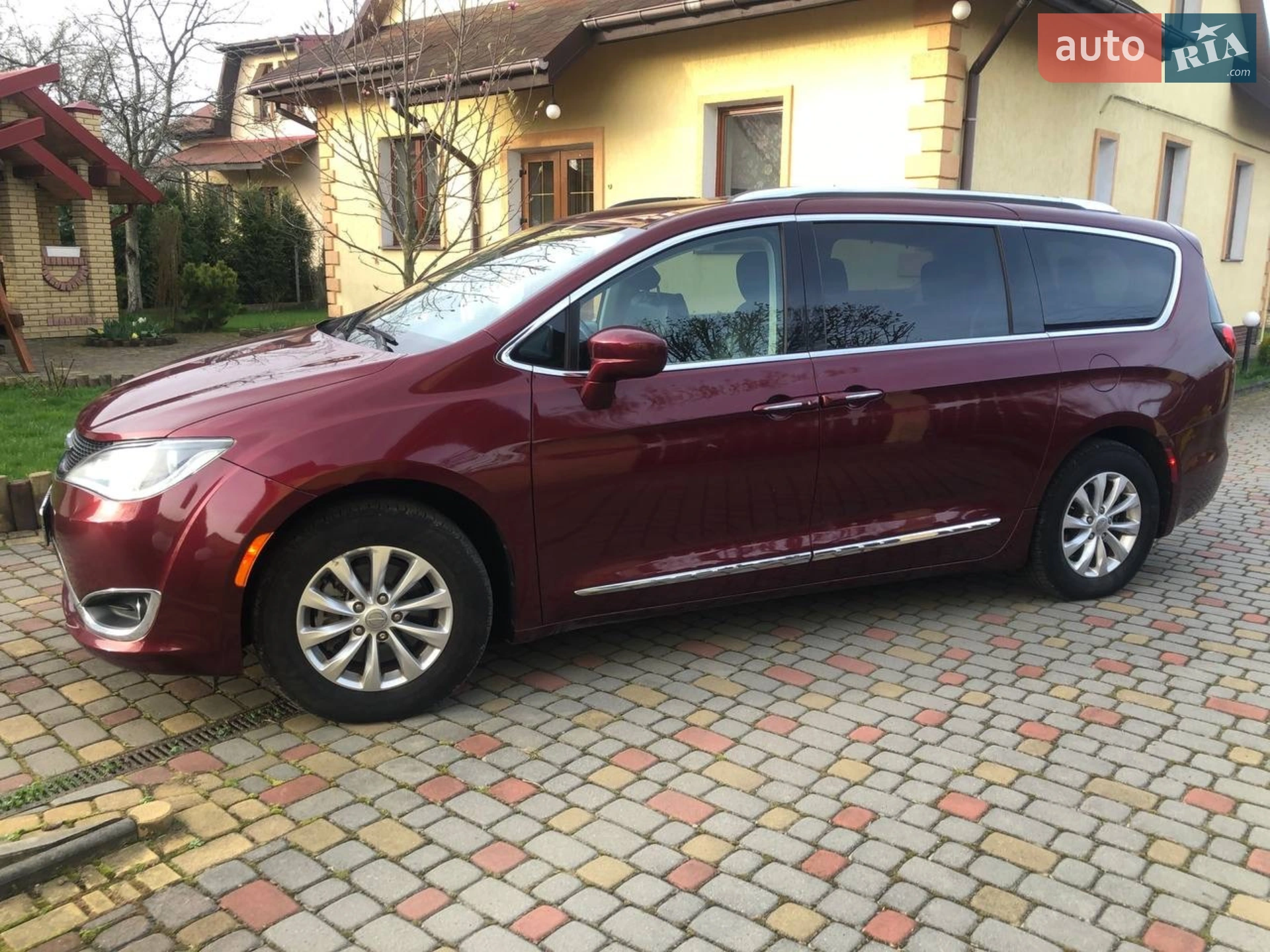 Chrysler Pacifica, 2019