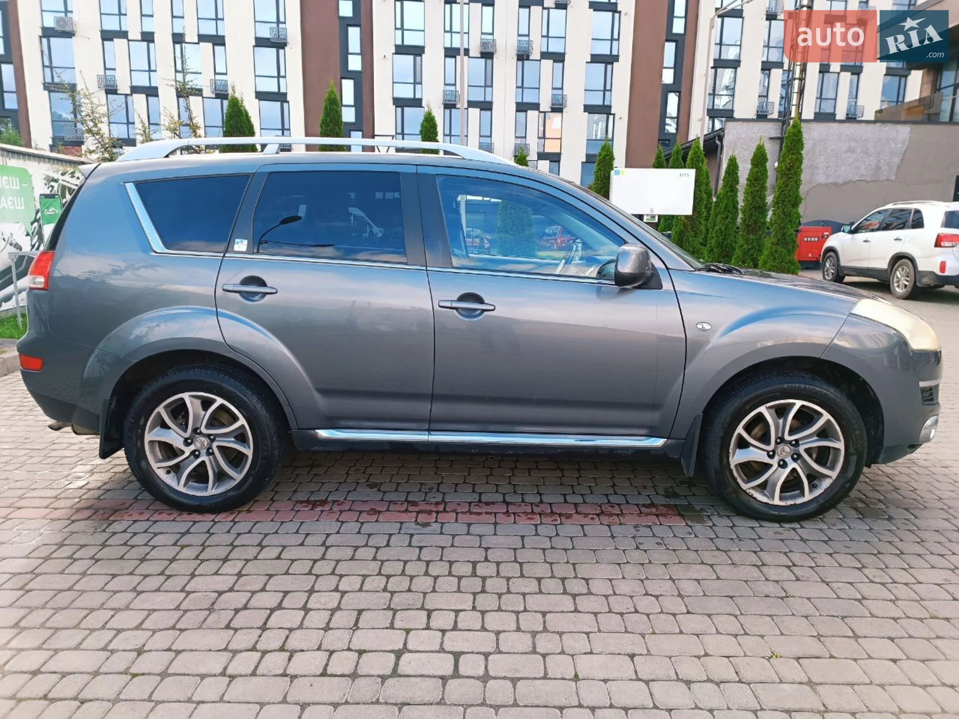 Citroën C-Crosser, 2009