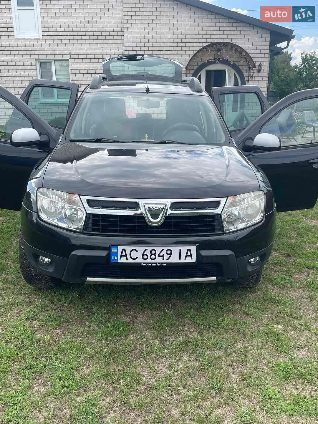Dacia Duster, 2012