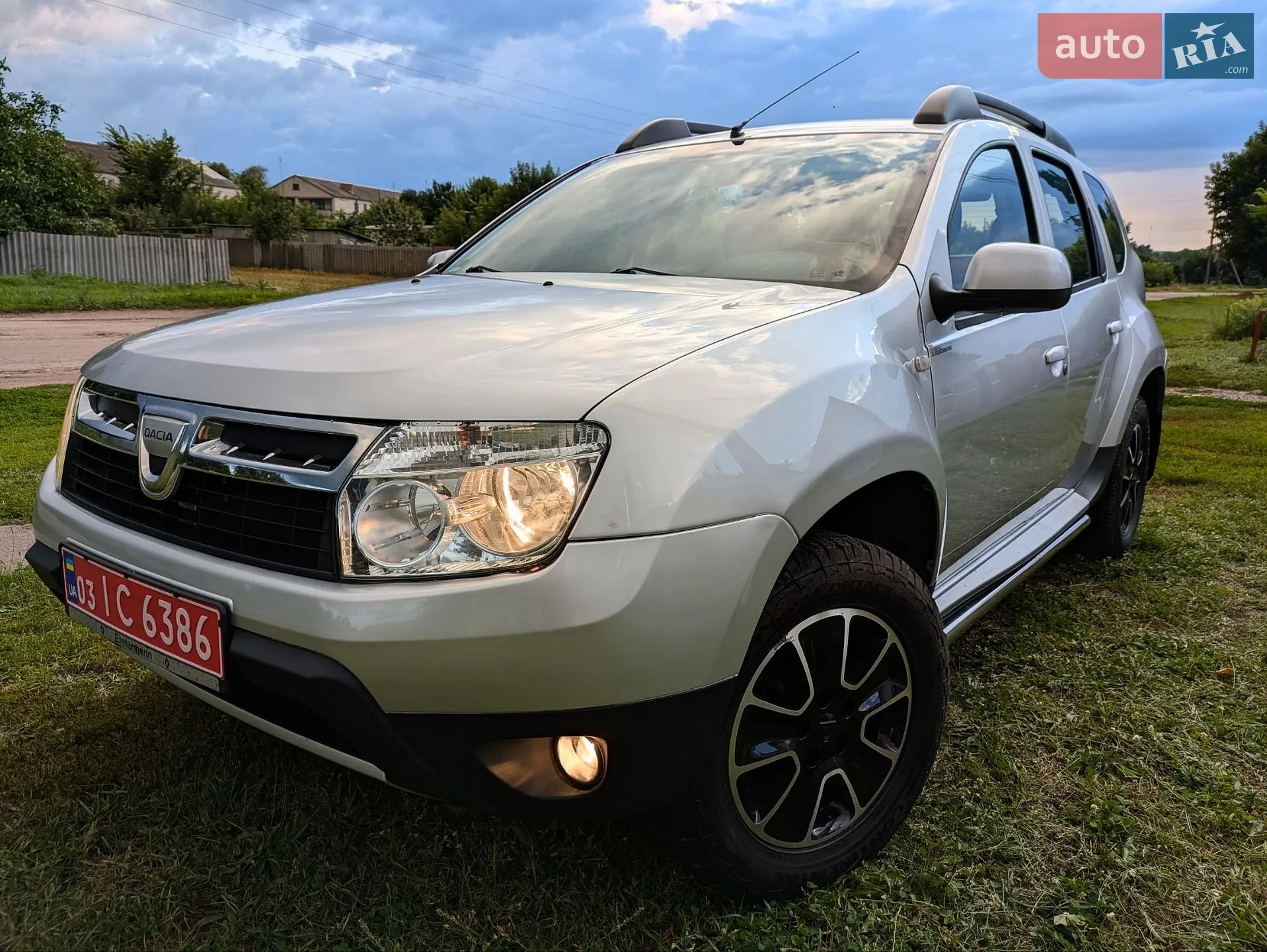 Dacia Duster, 2010