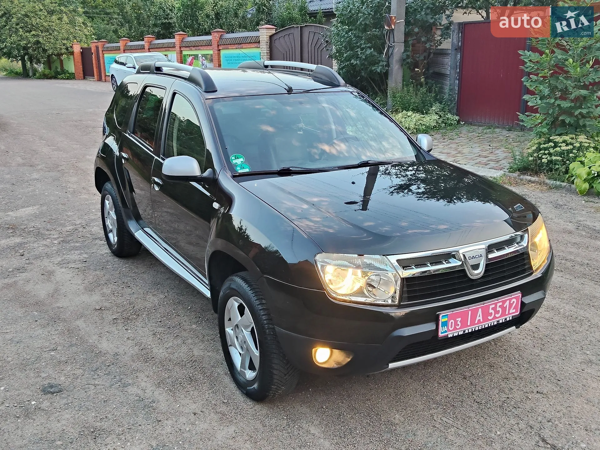Dacia Duster, 2011