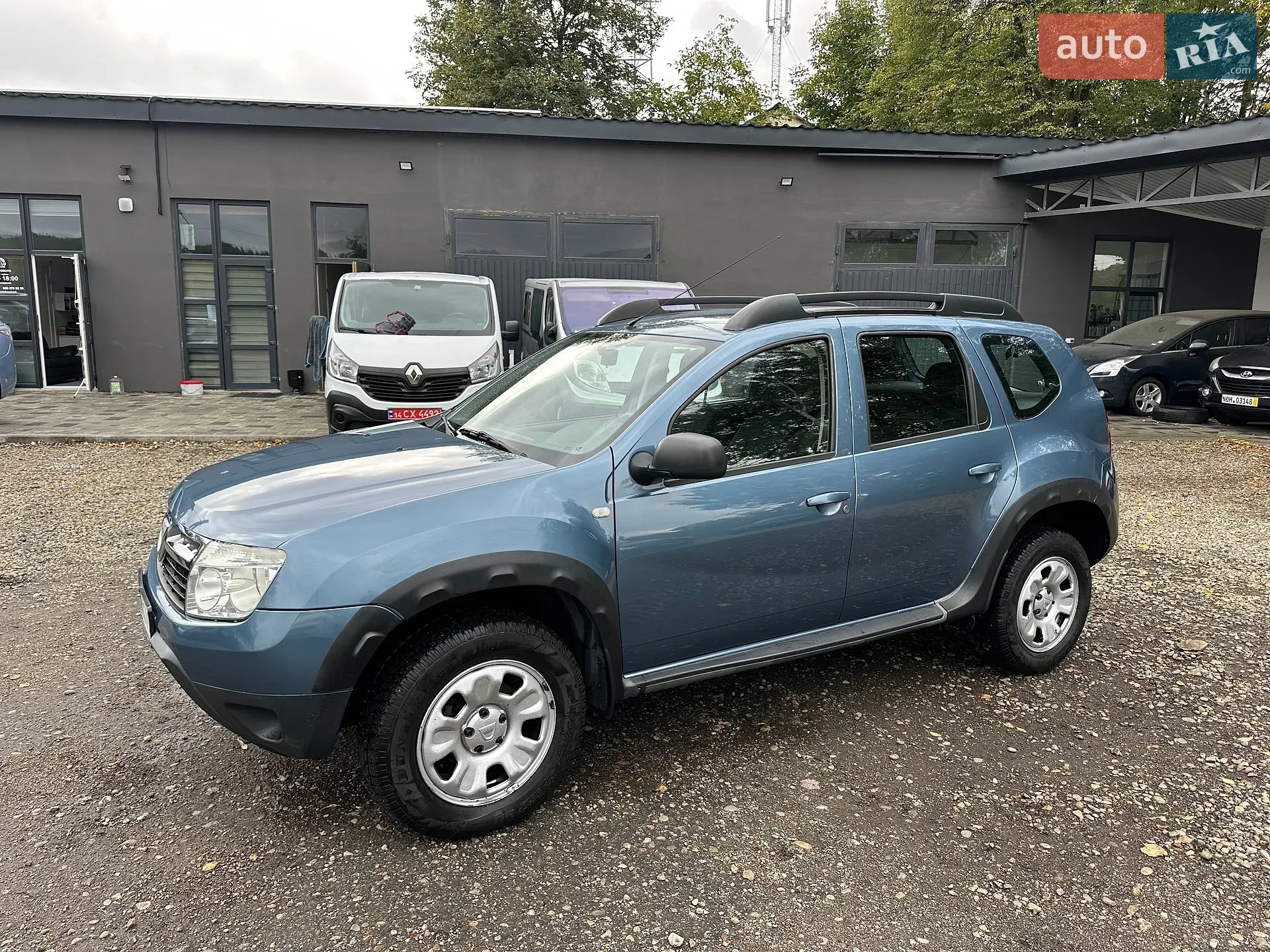 Dacia Duster, 2011