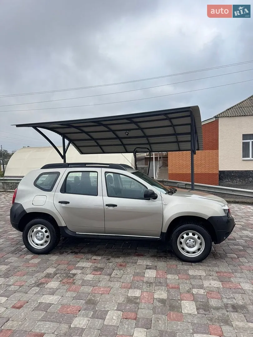 Dacia Duster, 2010