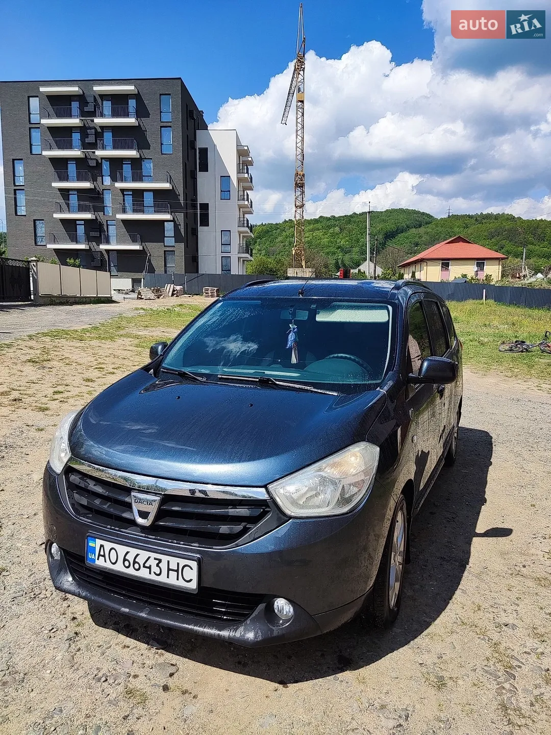 Dacia Lodgy, 2012