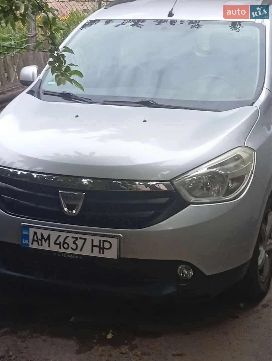 Dacia Lodgy, 2012