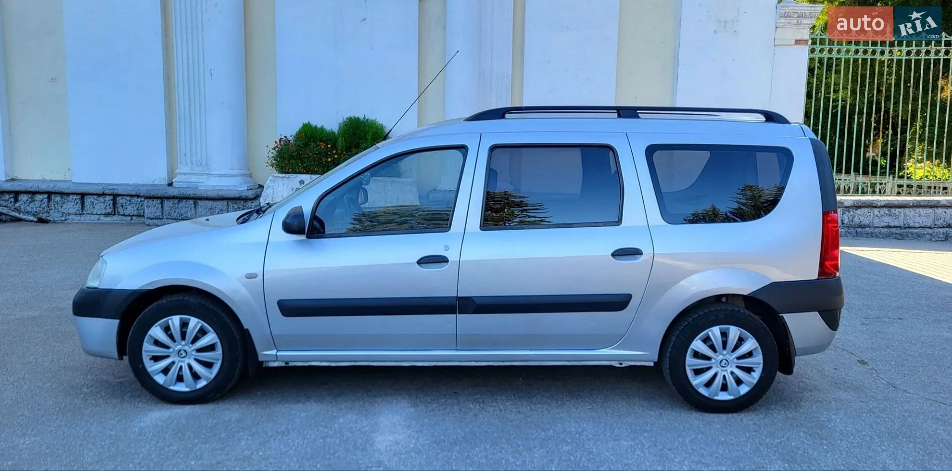 Dacia Logan MCV, 2009