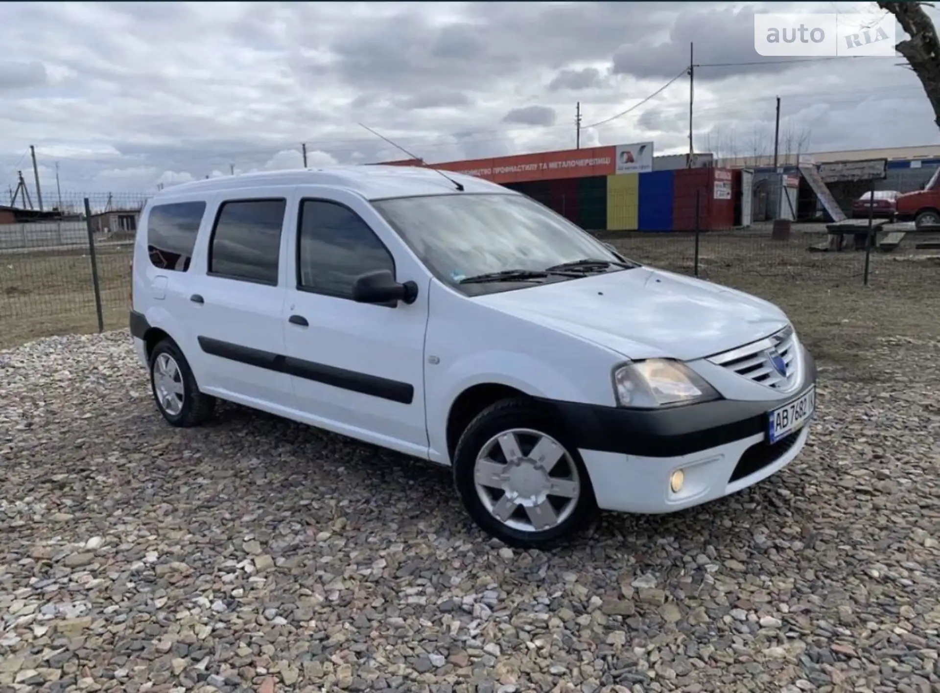Dacia Logan, 2007
