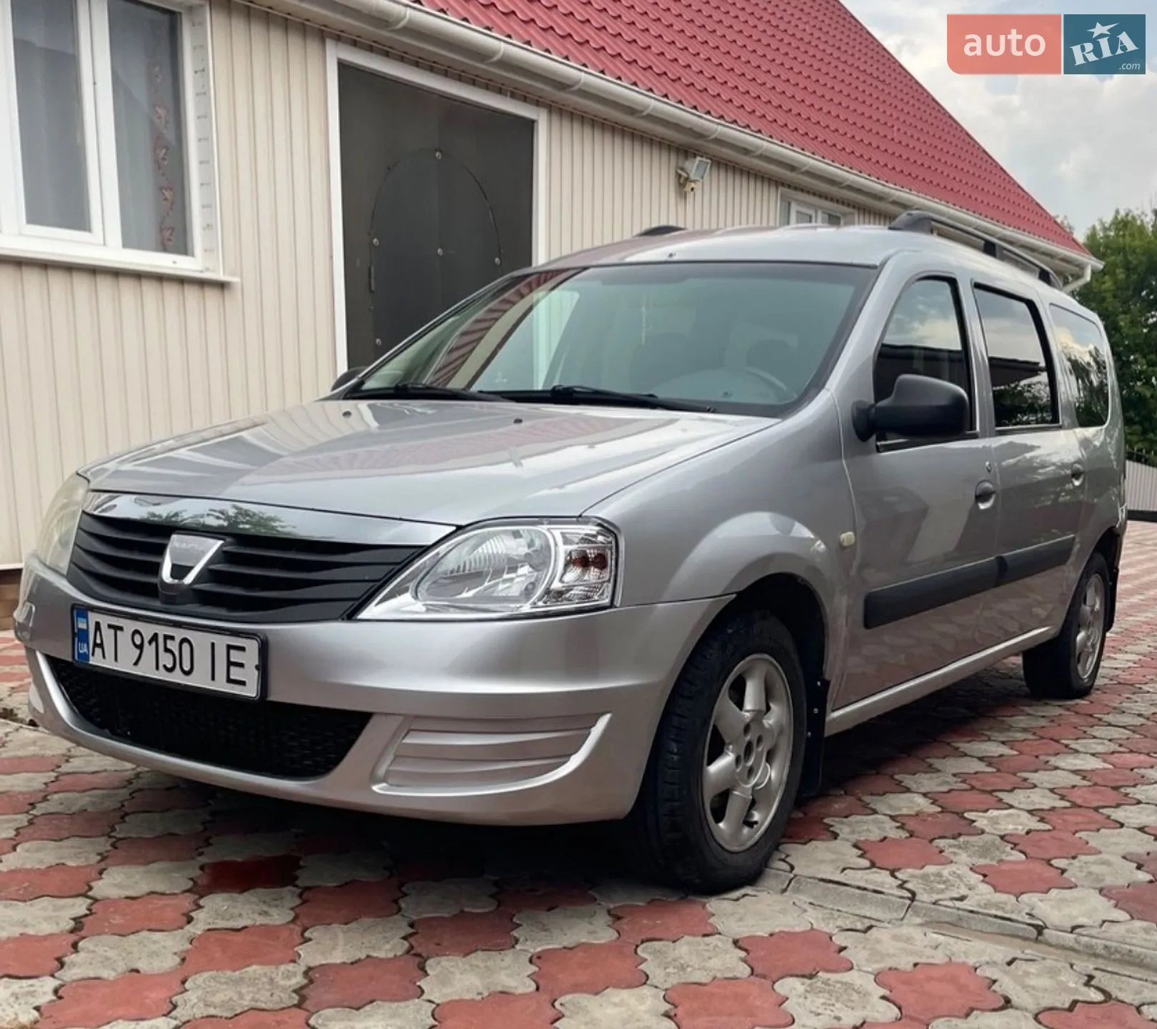 Dacia Logan, 2011