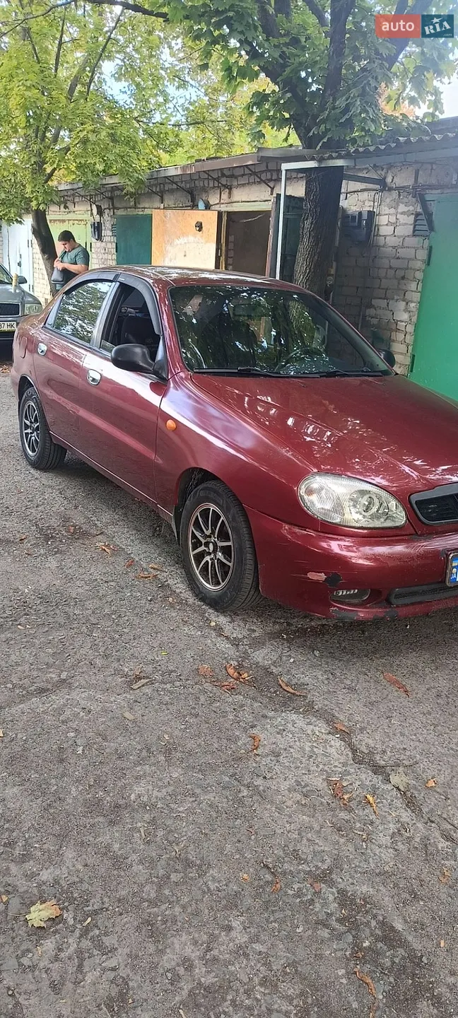 Daewoo Lanos, 2002