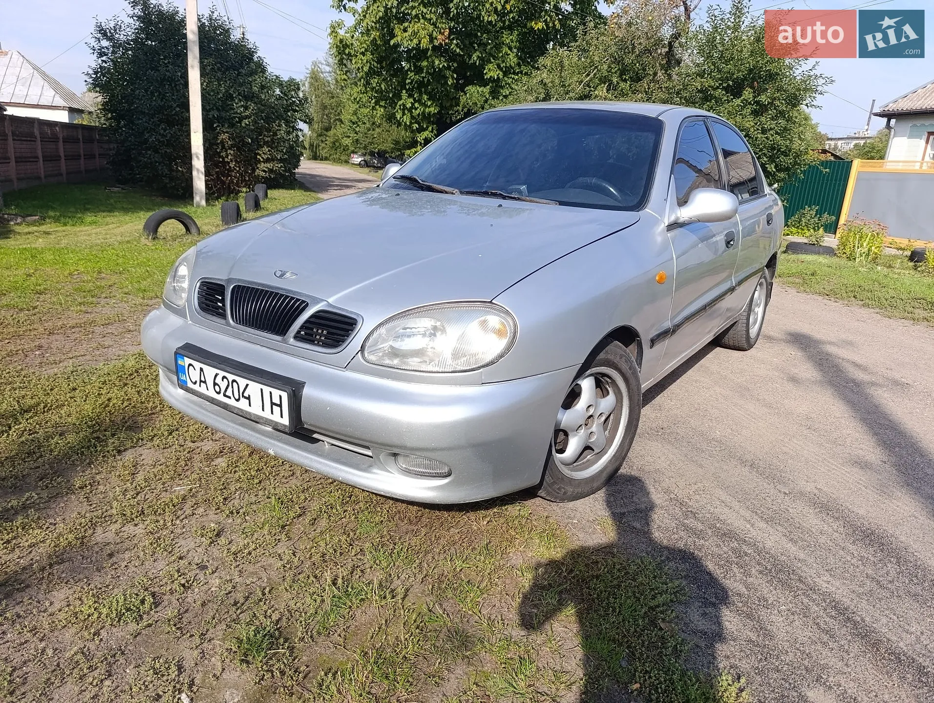 Daewoo Lanos, 1998