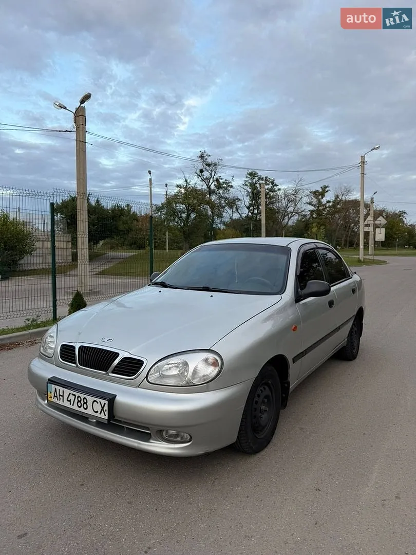 Daewoo Lanos, 2002