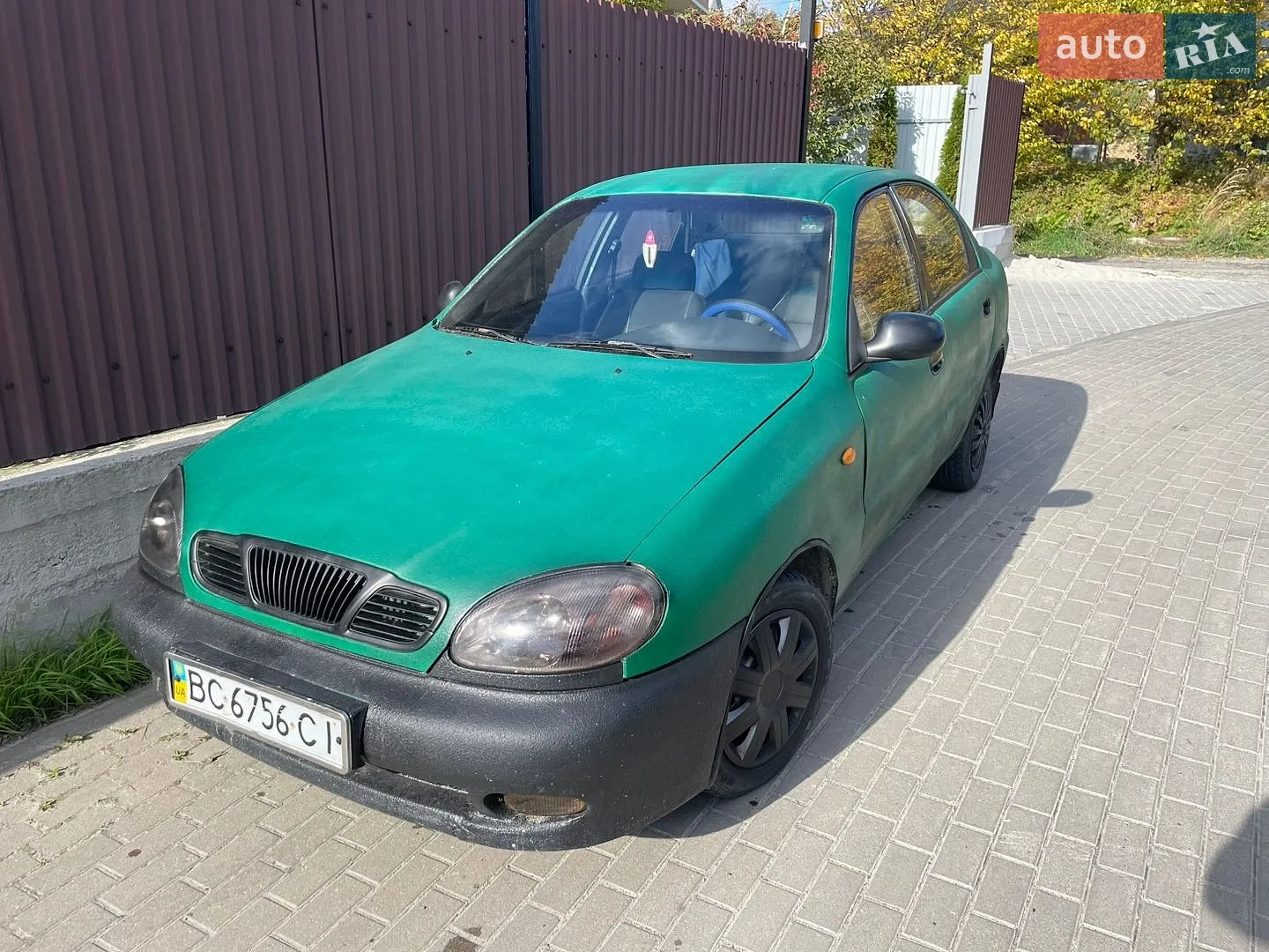 Daewoo Lanos, 2001