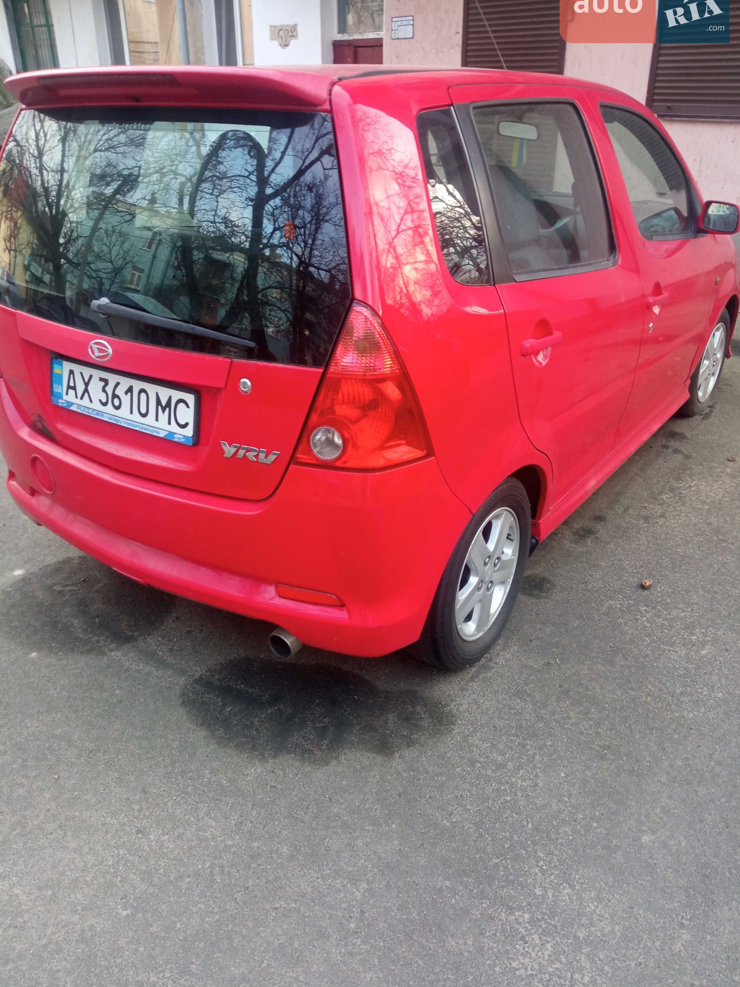 Daihatsu YRV, 2000