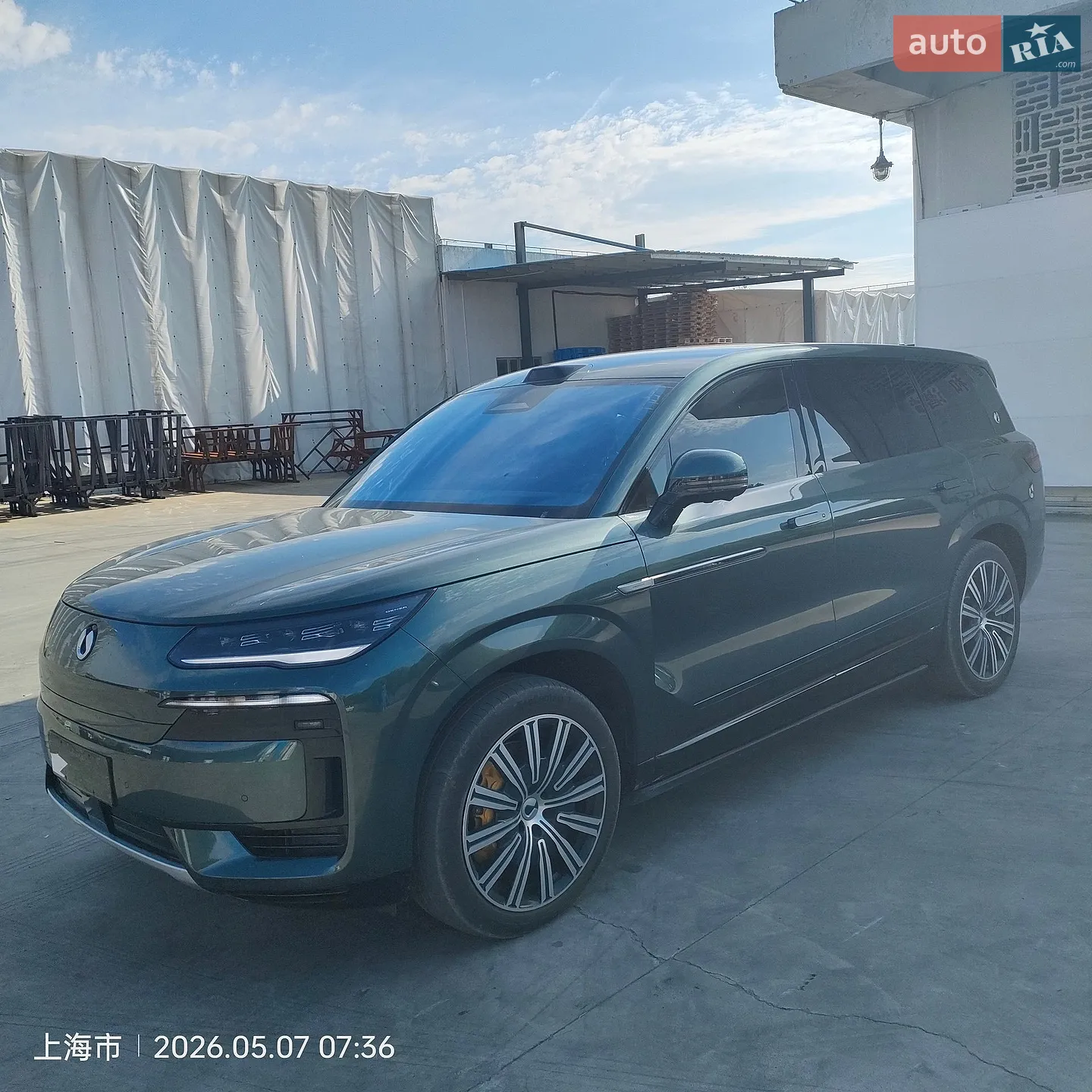 Denza N9, 2025