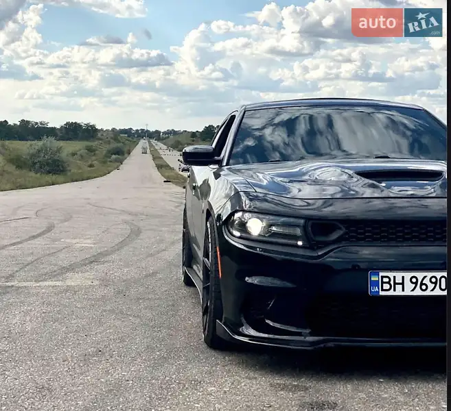 Dodge Charger, 2015