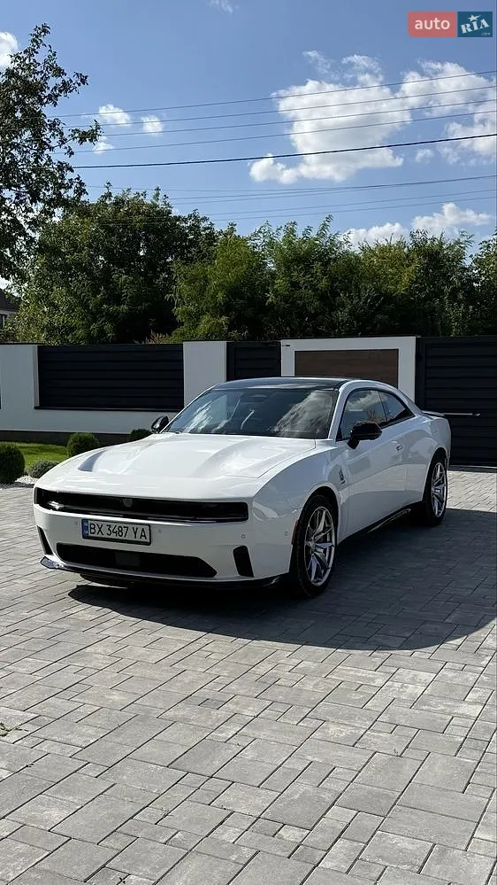 Dodge Charger, 2024
