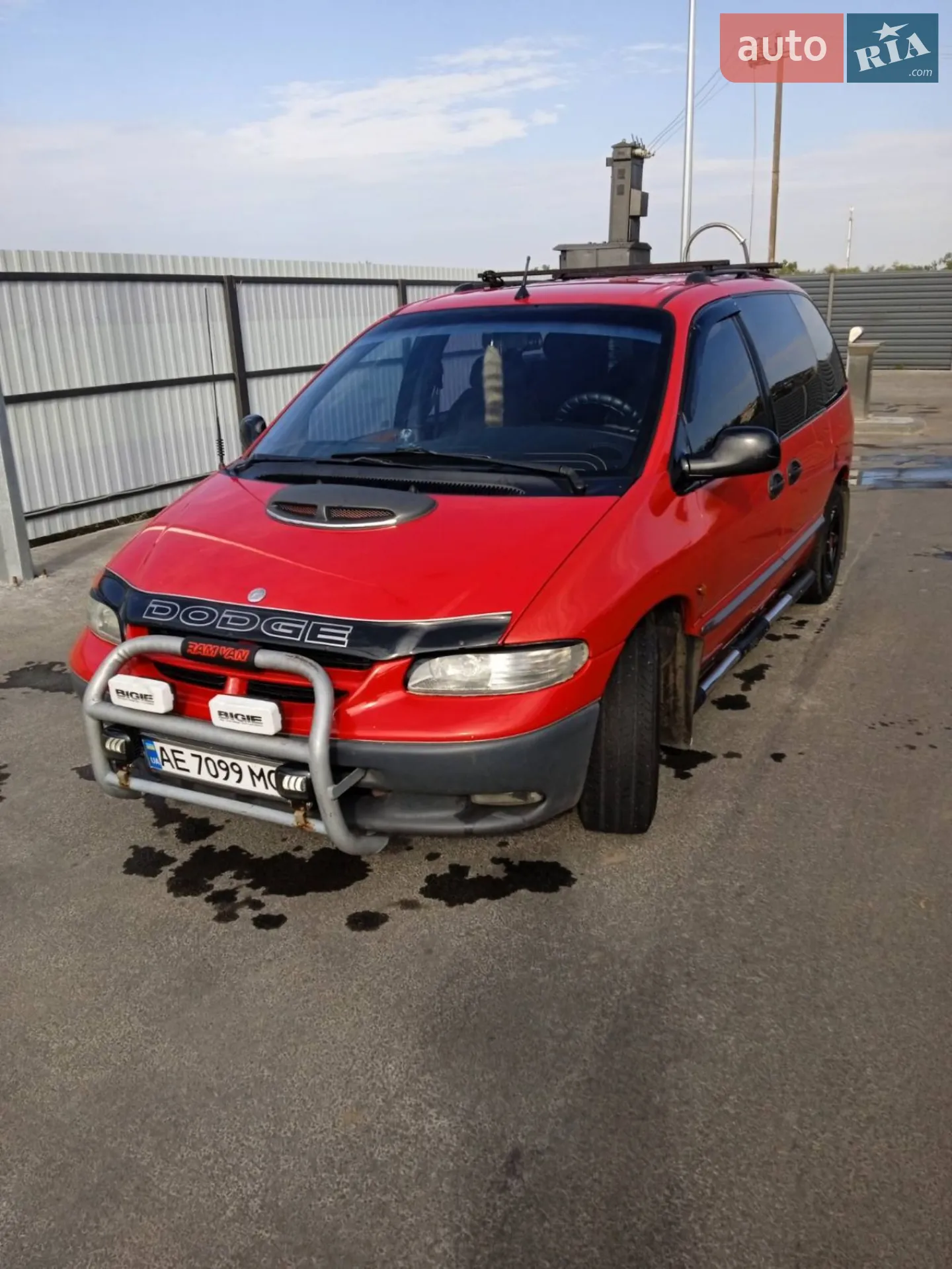Dodge Ram Van, 1999